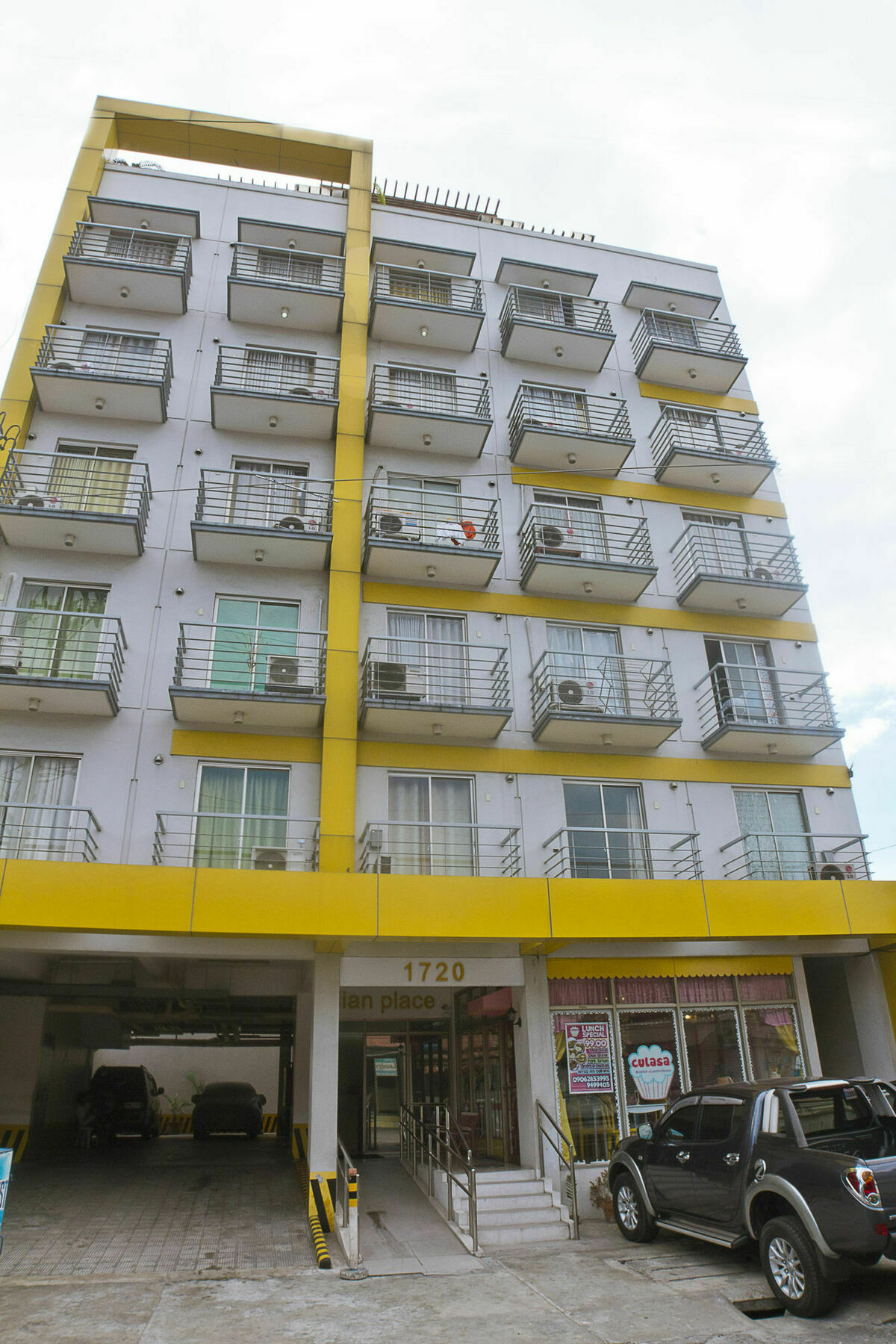 Oyo 893 Dian Suites Makati Манила Экстерьер фото